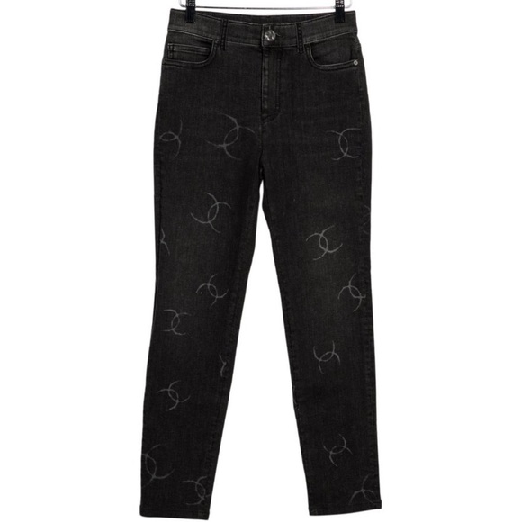 20B CHANEL skinny leg jeans size 36